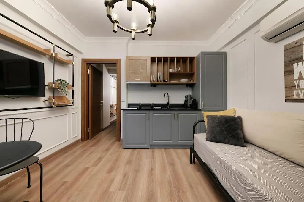 Daphne Pera ; Sakura Apart, City Center Istanbul