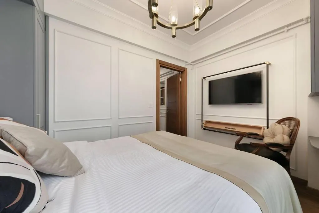 Apartment Daphne Pera ; Sakura Apart, City Center Istanbul