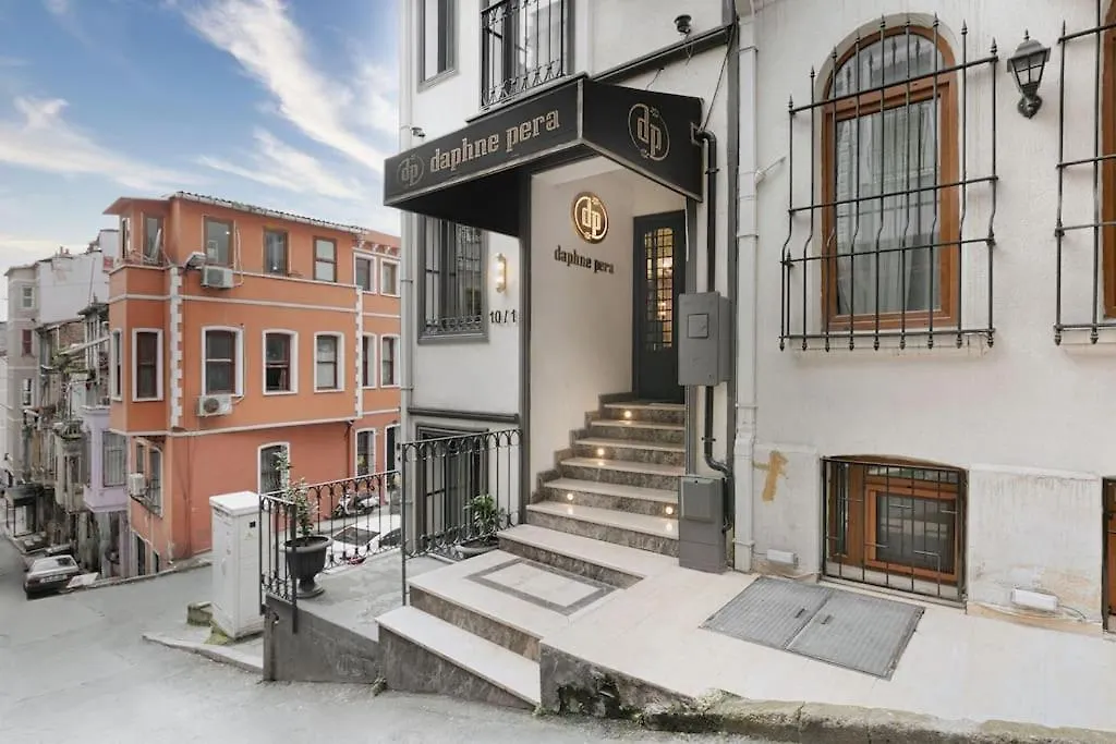 Daphne Pera ; Sakura Apart, City Center Istanbul 0*,  Turkey